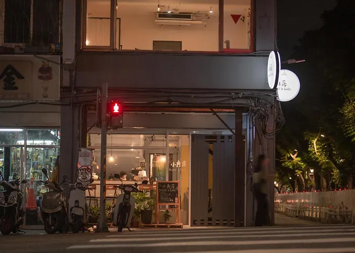 Corner Hostel & Cafe Taipei
